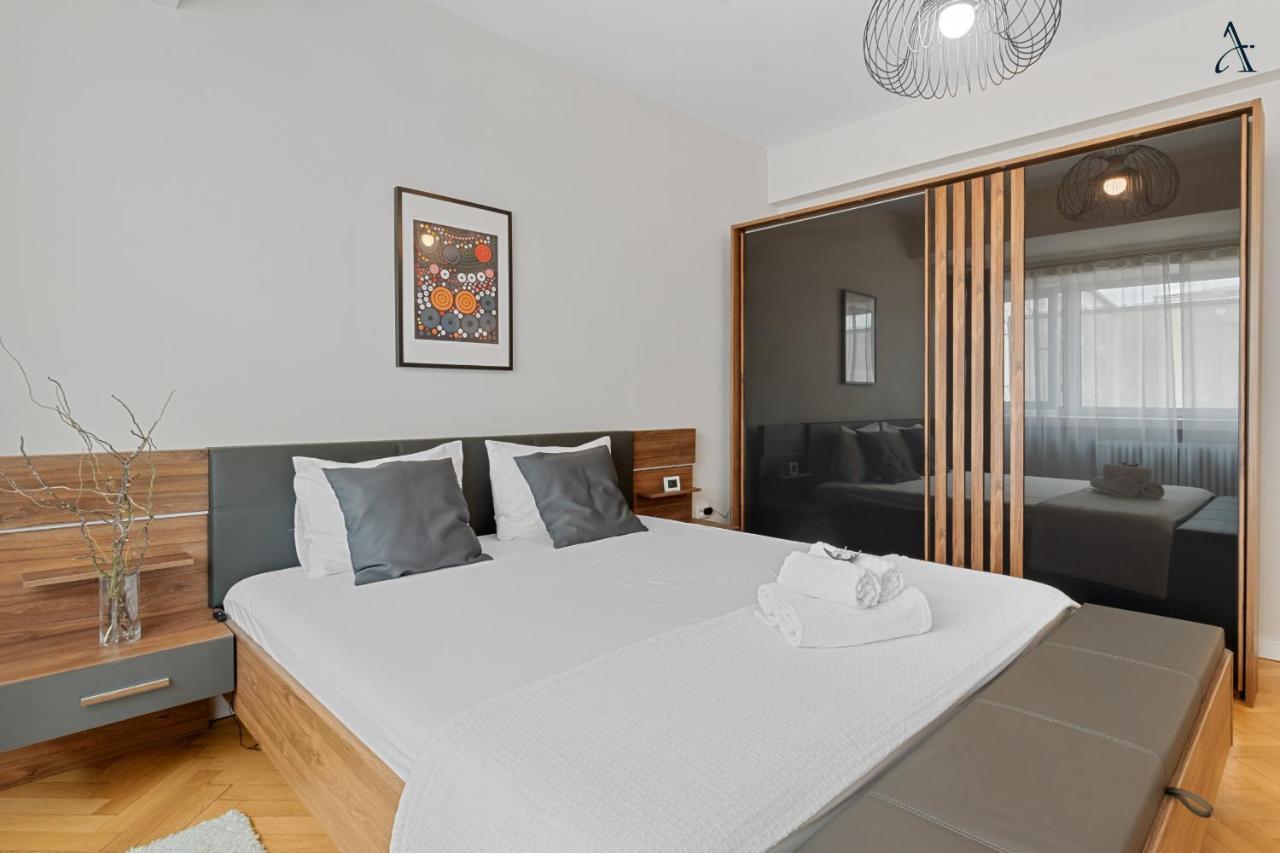 Rentforcomfort Coquette 1Bdr Calea Victoriei Bucareste Exterior foto